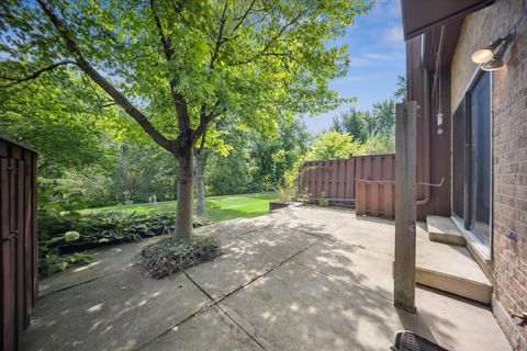 Tiny photo for 567 Cress Creek Lane, Crystal Lake, IL 60014 (MLS # 12619542)