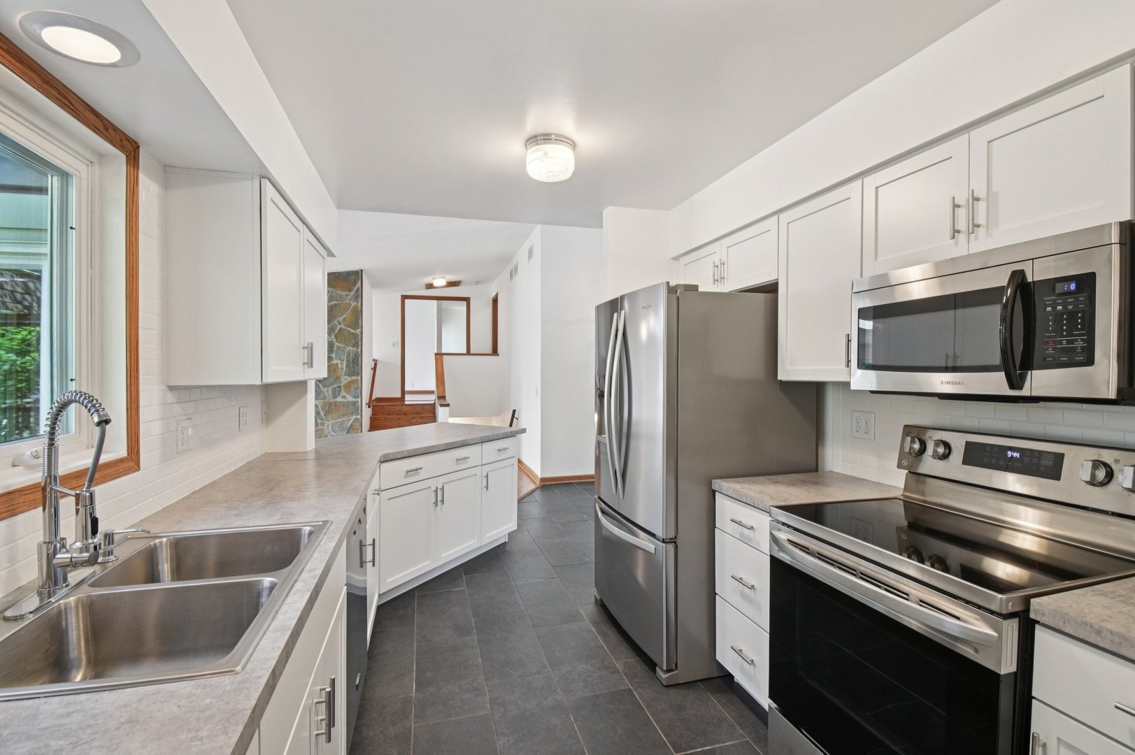 38W608 Sunvale Drive