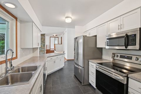 Tiny photo for 38W608 Sunvale Drive, Elgin, IL 60124 (MLS # 12423813)
