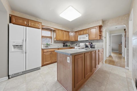 Tiny photo for 4146 Wisconsin Avenue, Stickney, IL 60402 (MLS # 12783958)