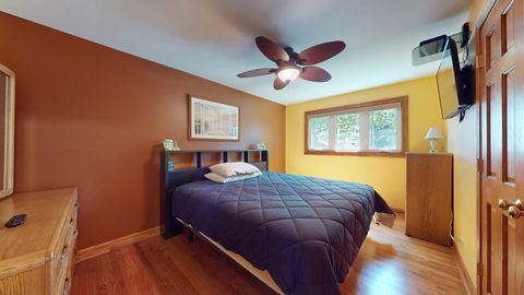 Tiny photo for 6442 W 88th Street, Oak Lawn, IL 60453 (MLS # 12465343)