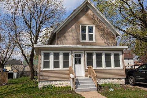 Photo of 1315 Union Avenue, Belvidere, IL 61008 (MLS # 12622184)