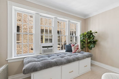 Tiny photo for 7358 N Damen Avenue #2N, Chicago, IL 60645 (MLS # 12696621)