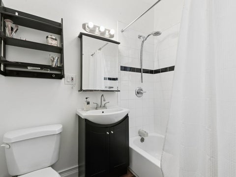 Tiny photo for 7358 N Damen Avenue #2N, Chicago, IL 60645 (MLS # 12696621)