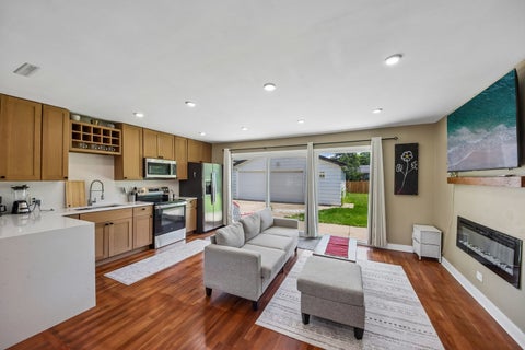 Tiny photo for 1425 N Wilke Road, Arlington Heights, IL 60004 (MLS # 12678702)