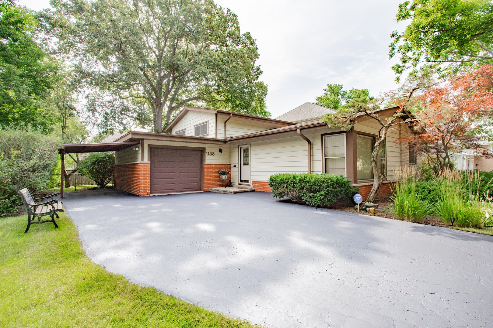 1133 KENTON Road