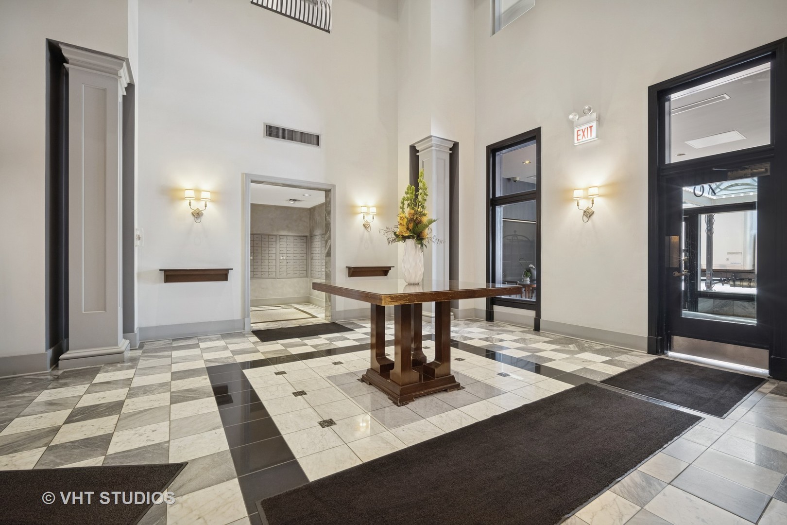 70 W Huron Street 606