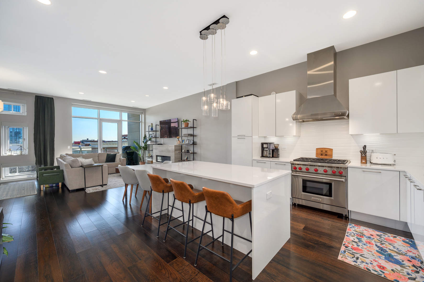 1120 W Adams Street 5W