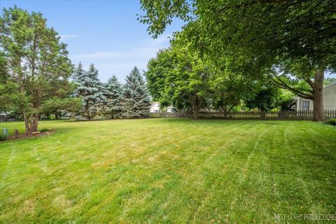 Tiny photo for 133 Autumn Rdg Drive, Montgomery, IL 60538 (MLS # 12400357)