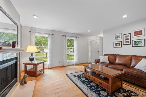 Tiny photo for 133 Autumn Rdg Drive, Montgomery, IL 60538 (MLS # 12400357)