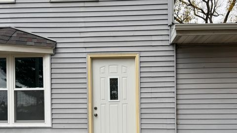 Tiny photo for 102 8th Avenue, Mendota, IL 61342 (MLS # 12516050)