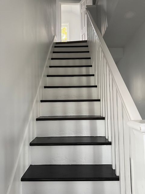 Tiny photo for 102 8th Avenue, Mendota, IL 61342 (MLS # 12516050)