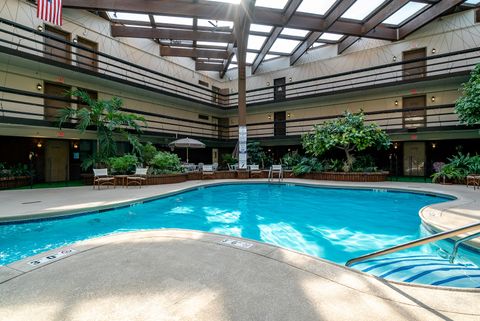 Tiny photo for 2929 Sunnyside Drive #268, Rockford, IL 61114 (MLS # 12581240)