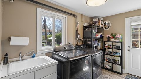 Tiny photo for 813 Castlewood Lane, Deerfield, IL 60015 (MLS # 12618967)