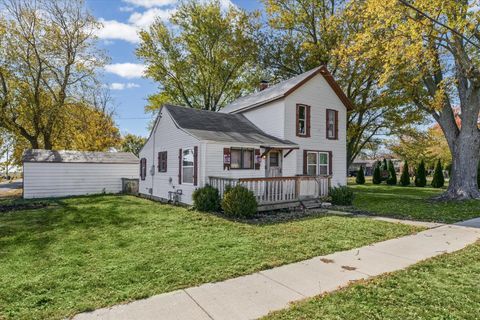 Photo of 328 E Pera Street, Ludlow, IL 60949 (MLS # 12515214)