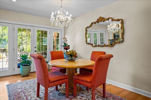 Tiny photo for 407 Sunset Drive, Wilmette, IL 60091 (MLS # 12487461)
