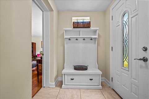 Tiny photo for 407 Sunset Drive, Wilmette, IL 60091 (MLS # 12487461)