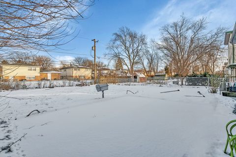 A home in Dolton