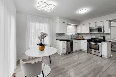 Tiny photo for 158 Jefferson Lane, Streamwood, IL 60107 (MLS # 12633420)