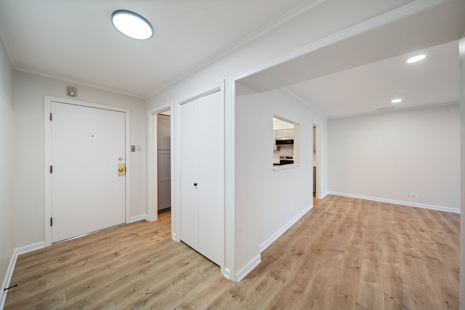 1500 Oak Avenue 3J