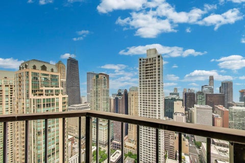 Tiny photo for 10 E ONTARIO Street #5001-02, Chicago, IL 60611 (MLS # 12754794)
