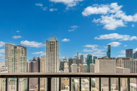 Tiny photo for 10 E ONTARIO Street #5001-02, Chicago, IL 60611 (MLS # 12754794)