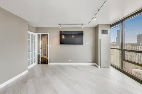 Tiny photo for 10 E ONTARIO Street #5001-02, Chicago, IL 60611 (MLS # 12754794)