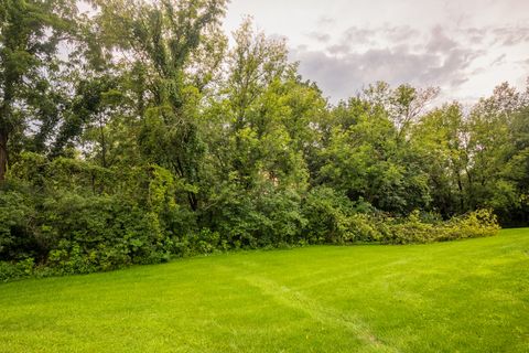 Tiny photo for 41 Spring Creek Lane, Galena, IL 61036 (MLS # 12450839)