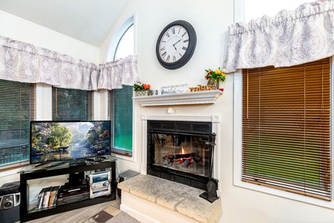 Tiny photo for 41 Spring Creek Lane, Galena, IL 61036 (MLS # 12450839)