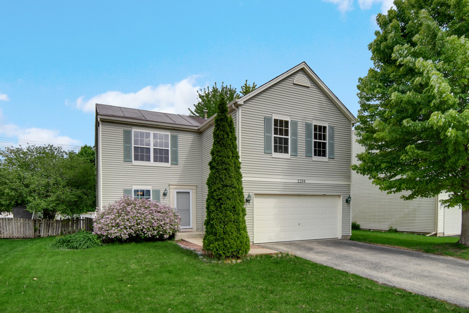 2208 Cherry Ridge Drive