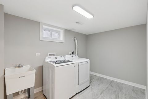 Tiny photo for 419 S Chase Avenue, Lombard, IL 60148 (MLS # 12551245)