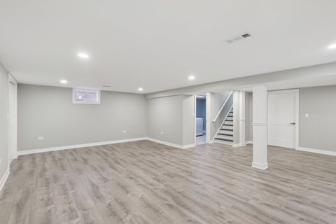 Tiny photo for 419 S Chase Avenue, Lombard, IL 60148 (MLS # 12551245)