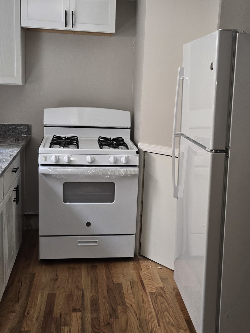 1714 W Touhy Avenue D1N