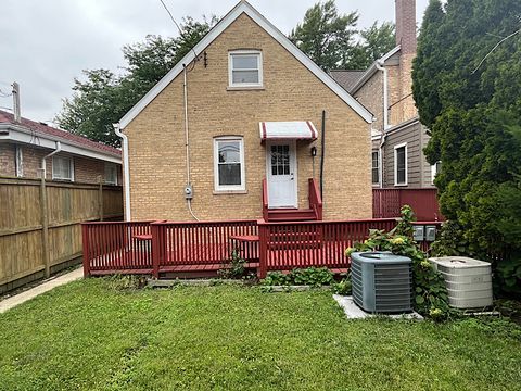 Tiny photo for 3407 N OAK PARK Avenue, Chicago, IL 60634 (MLS # 12545366)