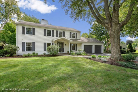 Photo of 743 S Country Drive, Barrington, IL 60010 (MLS # 12563310)