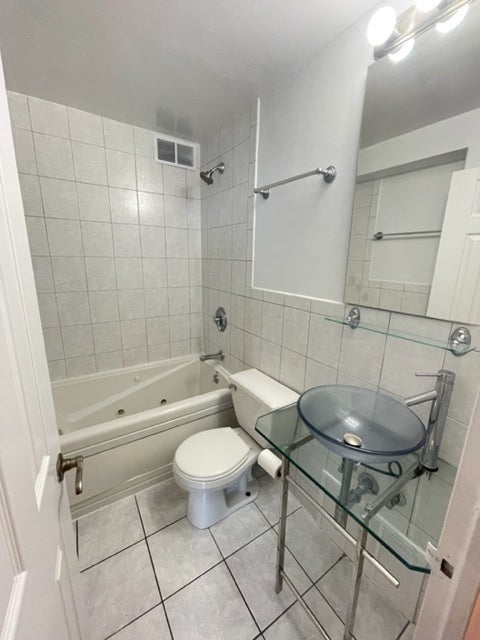 Tiny photo for 3950 N LAKE SHORE Drive #1320, Chicago, IL 60611 (MLS # 12735056)