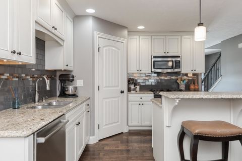 Tiny photo for 2610 Shepard Road, Normal, IL 61761 (MLS # 12441879)