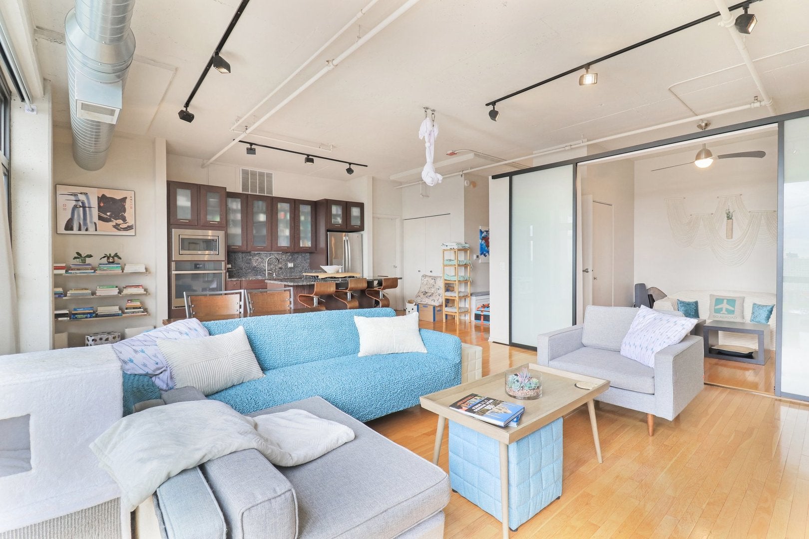 1530 S STATE Street 16K