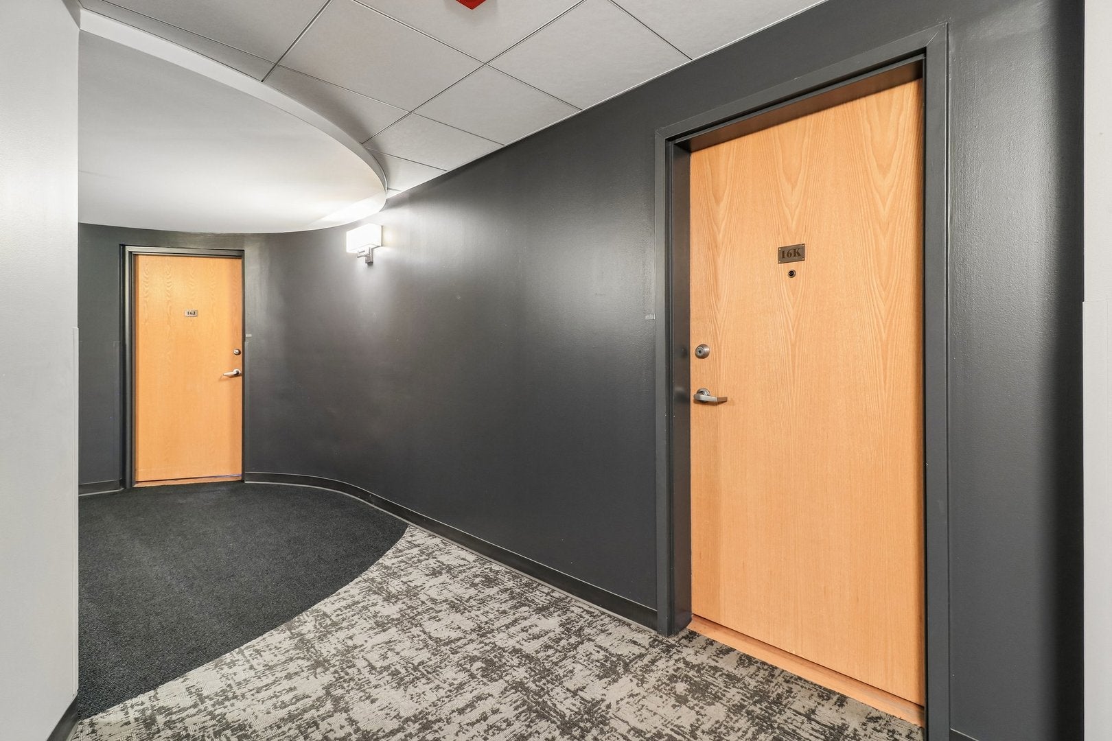 1530 S STATE Street 16K