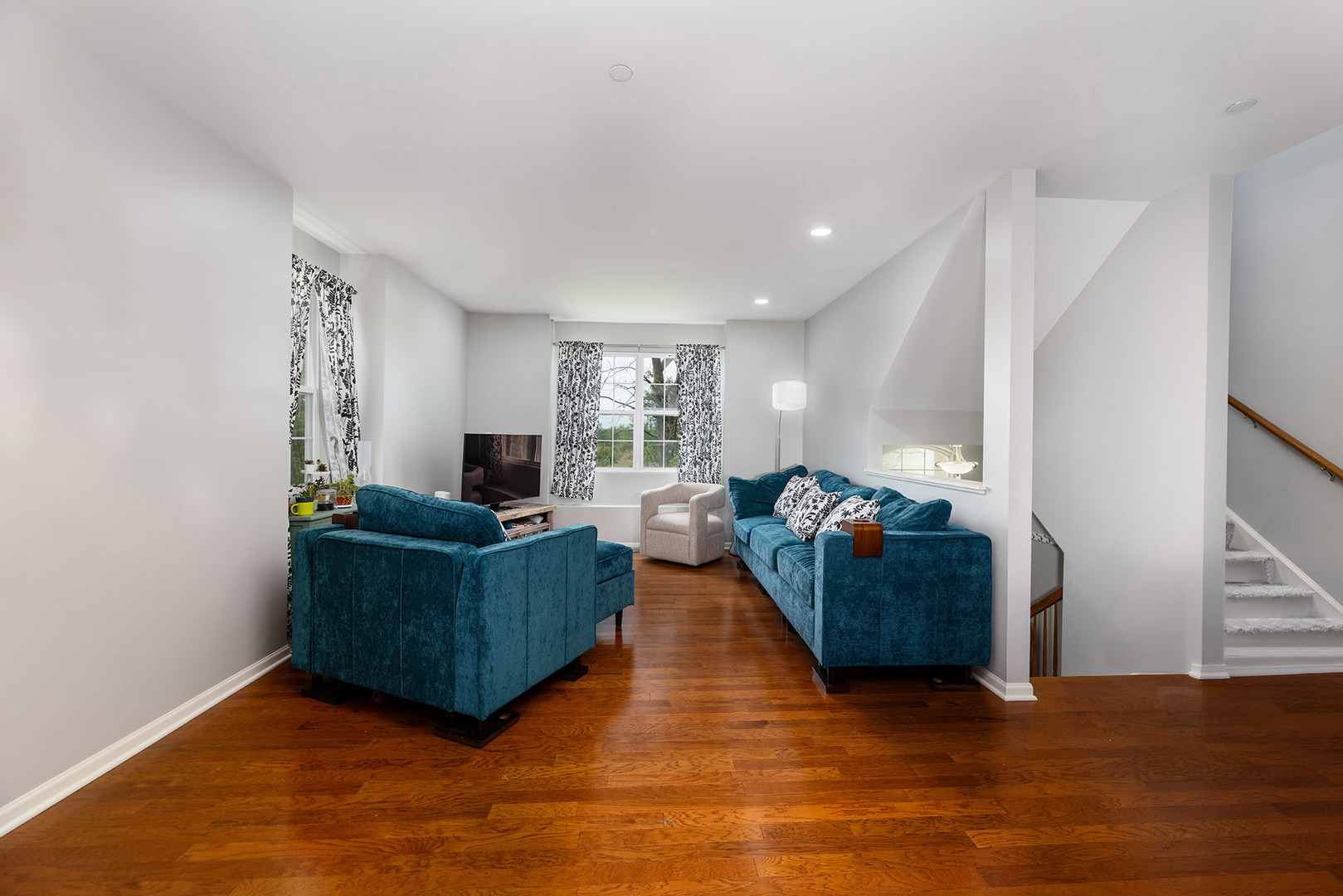 208 Prairie Court