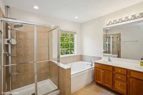 Tiny photo for Hoffman Estates, IL 60192 (MLS # 12497046)