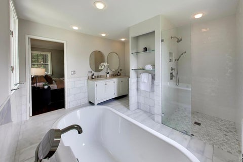 Tiny photo for 225 Hamilton Street, Evanston, IL 60202 (MLS # 12753717)