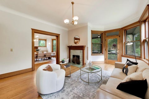 Tiny photo for 225 Hamilton Street, Evanston, IL 60202 (MLS # 12753717)