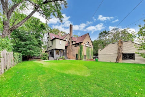 Tiny photo for 225 Hamilton Street, Evanston, IL 60202 (MLS # 12753717)