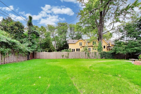 Tiny photo for 225 Hamilton Street, Evanston, IL 60202 (MLS # 12753717)