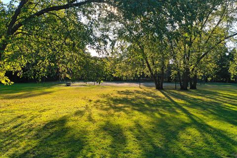 Tiny photo for 1650 Green Bay Road, Lake Bluff, IL 60044 (MLS # 12527076)