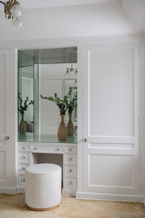 Tiny photo for 1650 Green Bay Road, Lake Bluff, IL 60044 (MLS # 12527076)