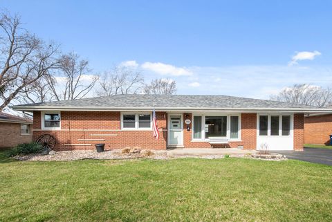 Photo of 11410 S Natchez Avenue, Worth, IL 60482 (MLS # 12602487)