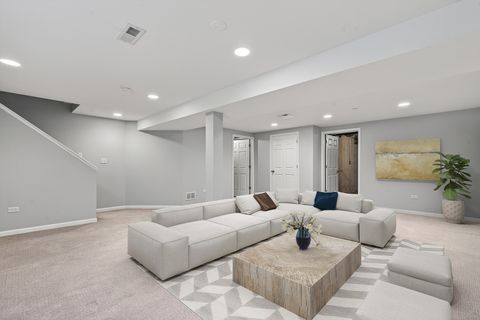 Tiny photo for 234 Longview Drive, Elgin, IL 60124 (MLS # 12523311)