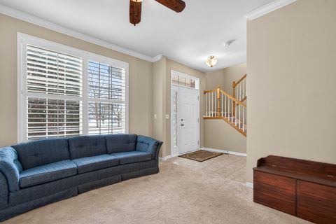 Tiny photo for 234 Longview Drive, Elgin, IL 60124 (MLS # 12523311)